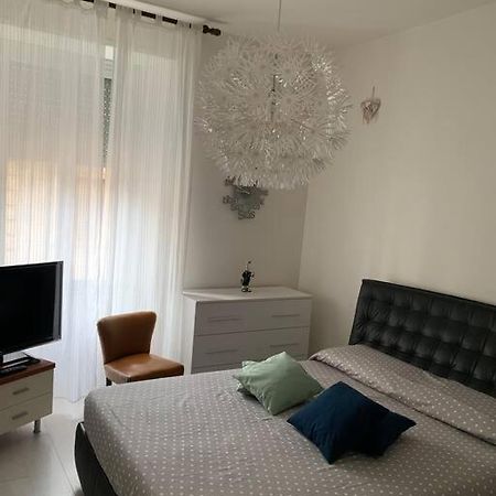 Appartamento Centralissimo Elegante تيرني المظهر الخارجي الصورة