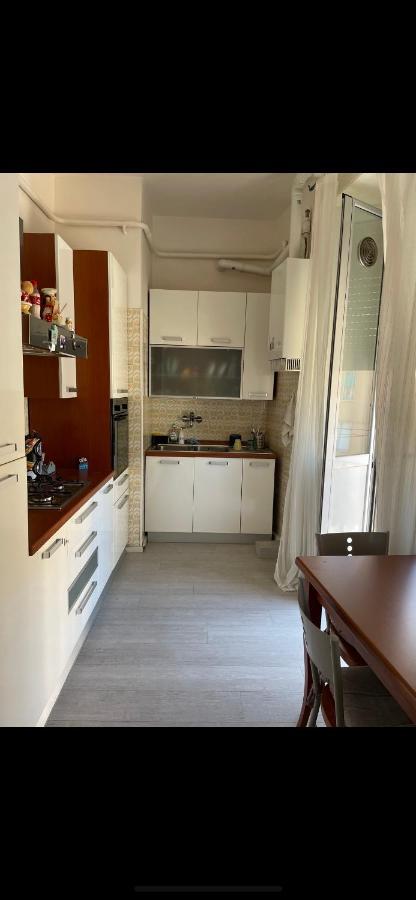 Appartamento Centralissimo Elegante تيرني المظهر الخارجي الصورة